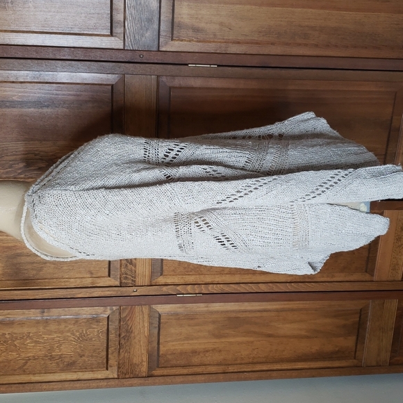 Braeve NWOT Double V-Neck Sweater, Sz L. - Picture 3 of 5